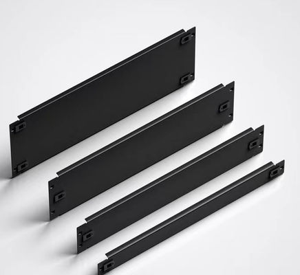 1U Netzwerkschrank Blindplate-Panel für eine optimierte und sichere Kabelorganisation