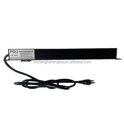 8 Weg 20A Doppelbremsschalter amerikanischer Standard-Stromanschluss PDU für die Stromverteilung